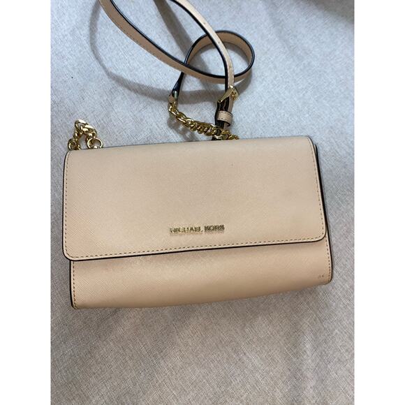 Michael Kors Cream Nude Tone Crossbody Bag Purse with Gold Chain Hardware - Picture 5 of 12